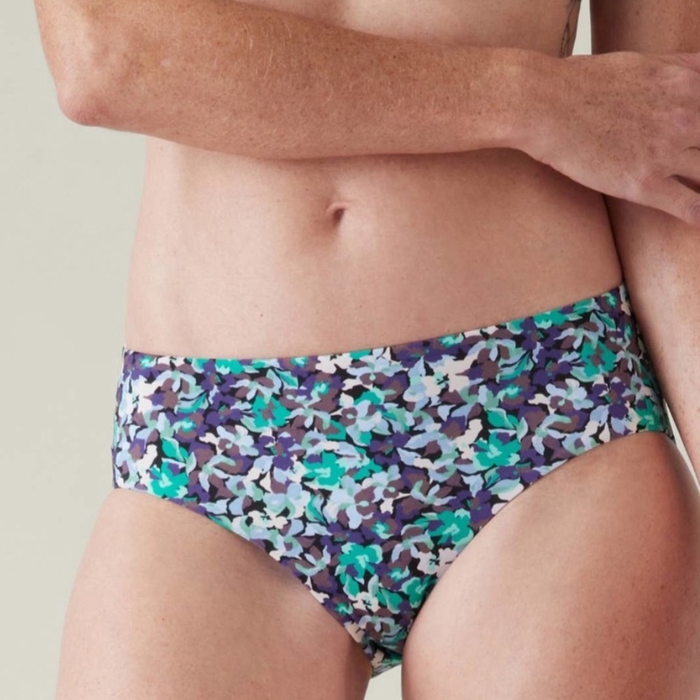 NWT Athleta Clean Full Swim Bottom - MEDIUM - elysian floral green - MEDIUM